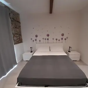 https://appartamento-elia.hotelitalianriviera.com